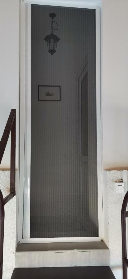 Apartamento Kuca Za Odmor "Crni Bor" Golubac Exterior foto