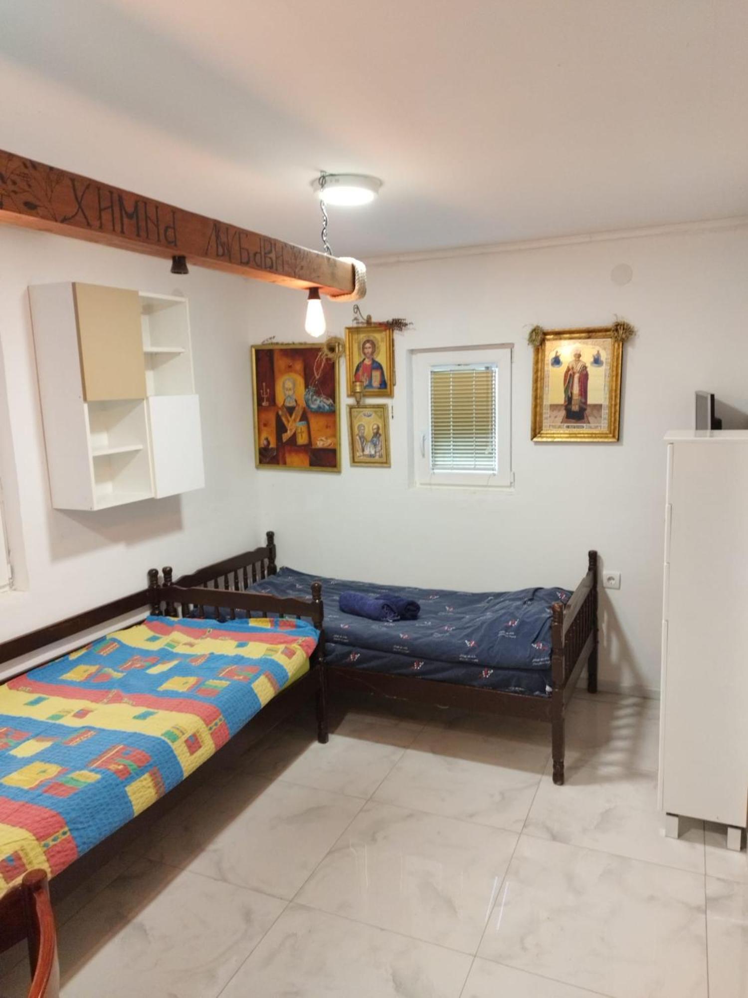 Apartamento Kuca Za Odmor "Crni Bor" Golubac Habitación foto